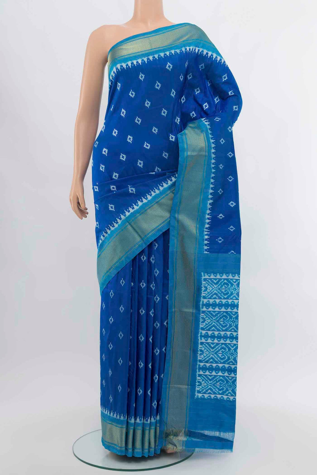 Light Blue Pochampally Nine Yards Saree with Ikat Print on the body and Ikat Border displayed on a mannequin