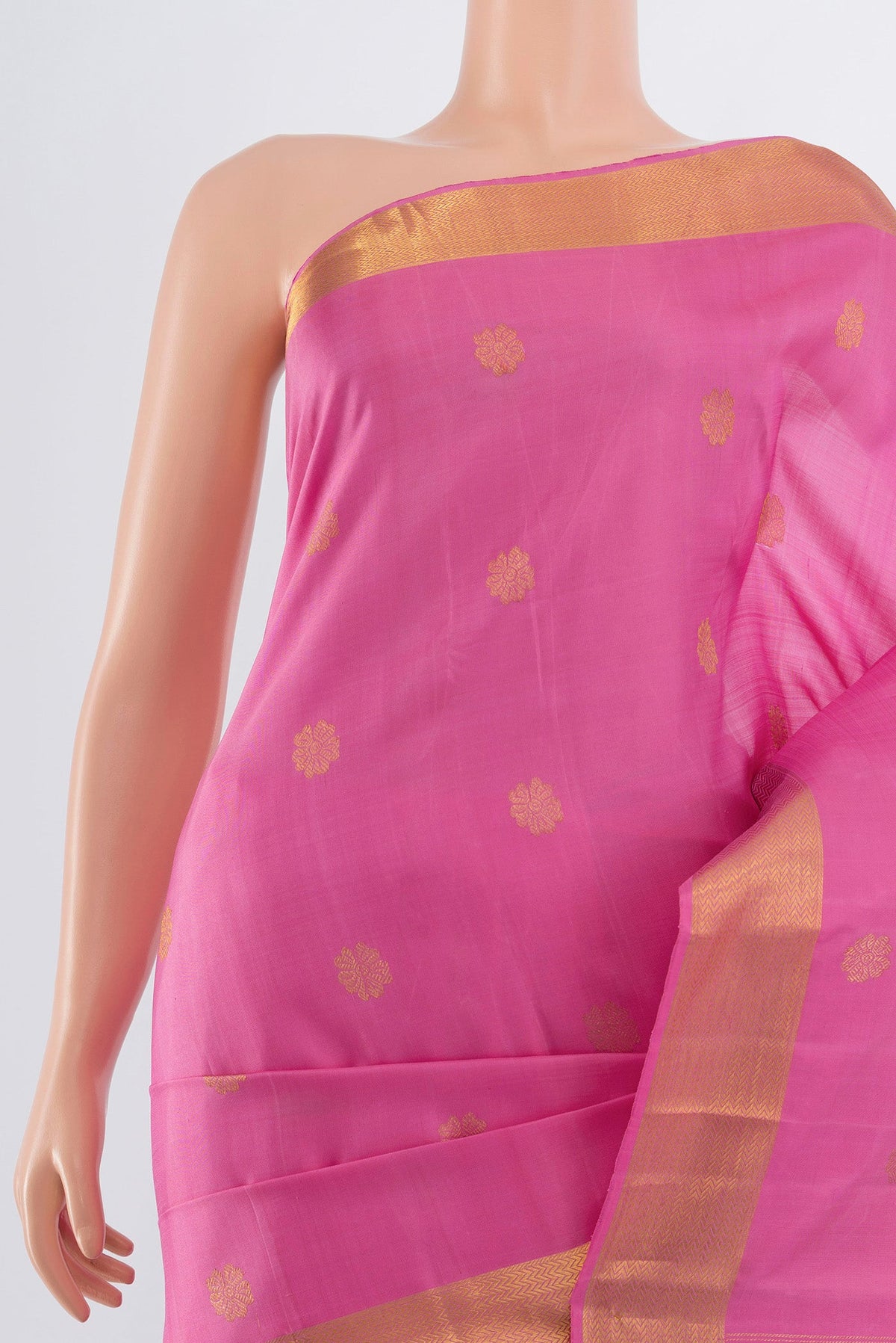 Border image of Rose Gold Kanjivaram Silk Saree with Zari Butta on the body and Silk Border. 