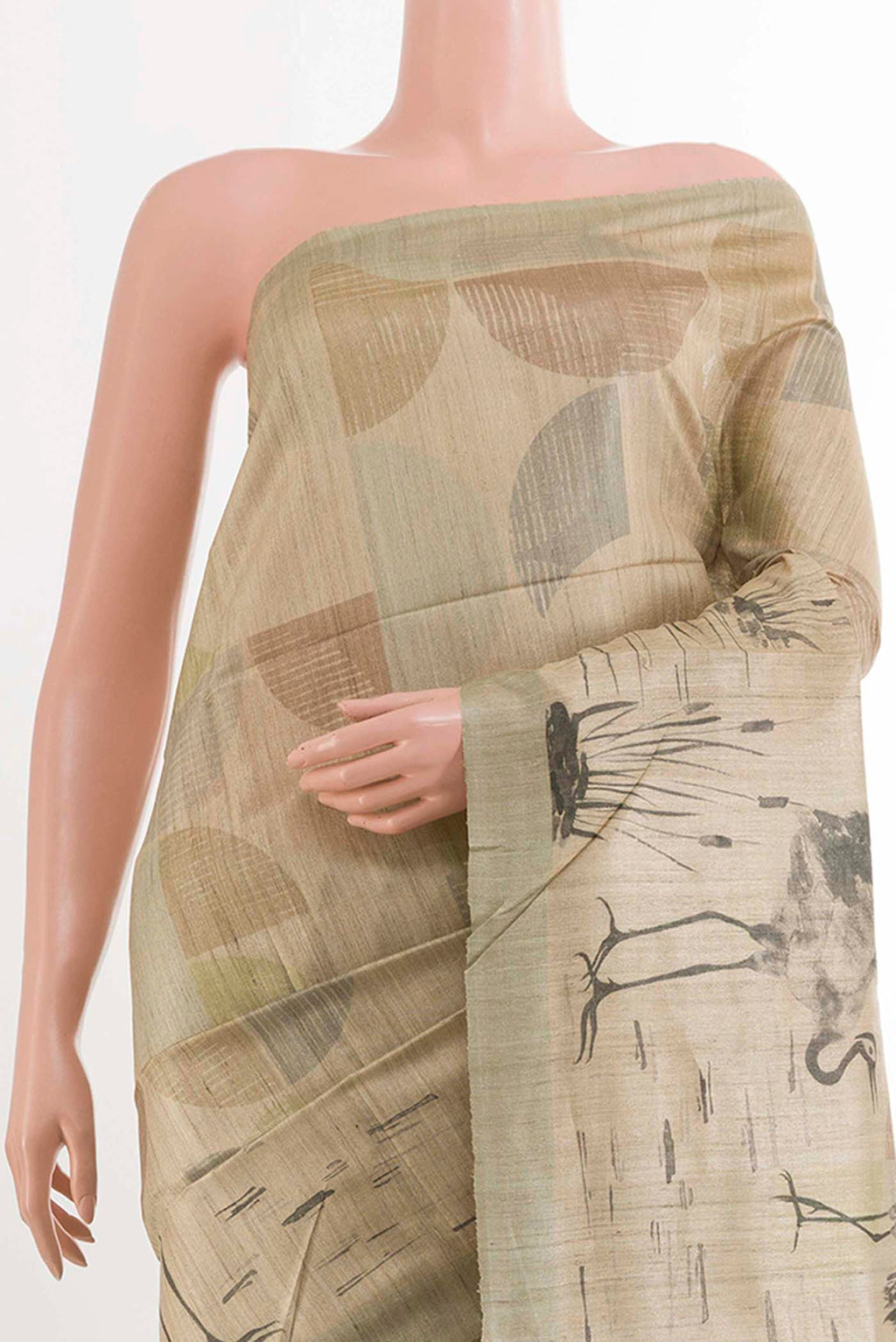 Border image of Beige Tussar Saree with Printed design on the body and Zari Border