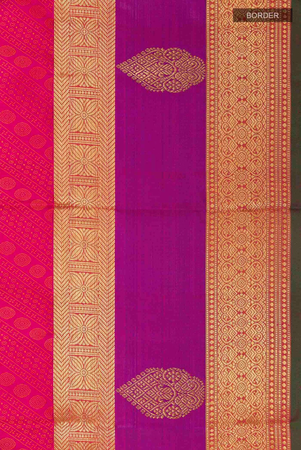 Border image of Pink Dual Tone Kanchipuram Silk Saree with Jacquard design on the body and Zari Border