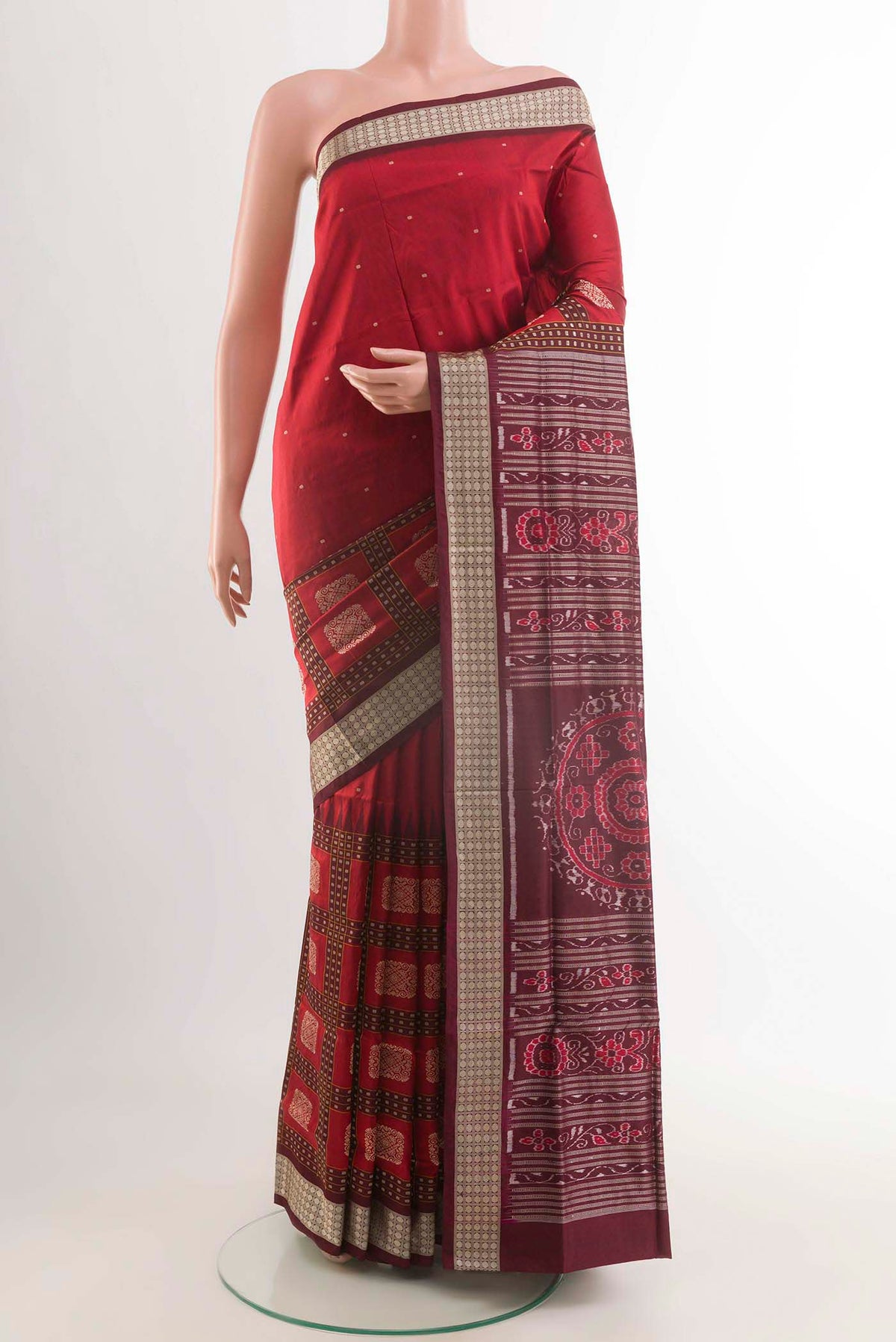 Maroon Orissa Silk Saree with Thread Butta on the body and Thread Border displayed on a mannequin