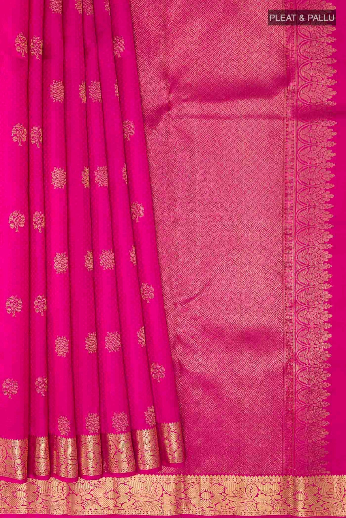 Pleats and pallu of Pink Kanchipuram Silk Saree with Jacquard With Zari Butta on the body and Zari Border