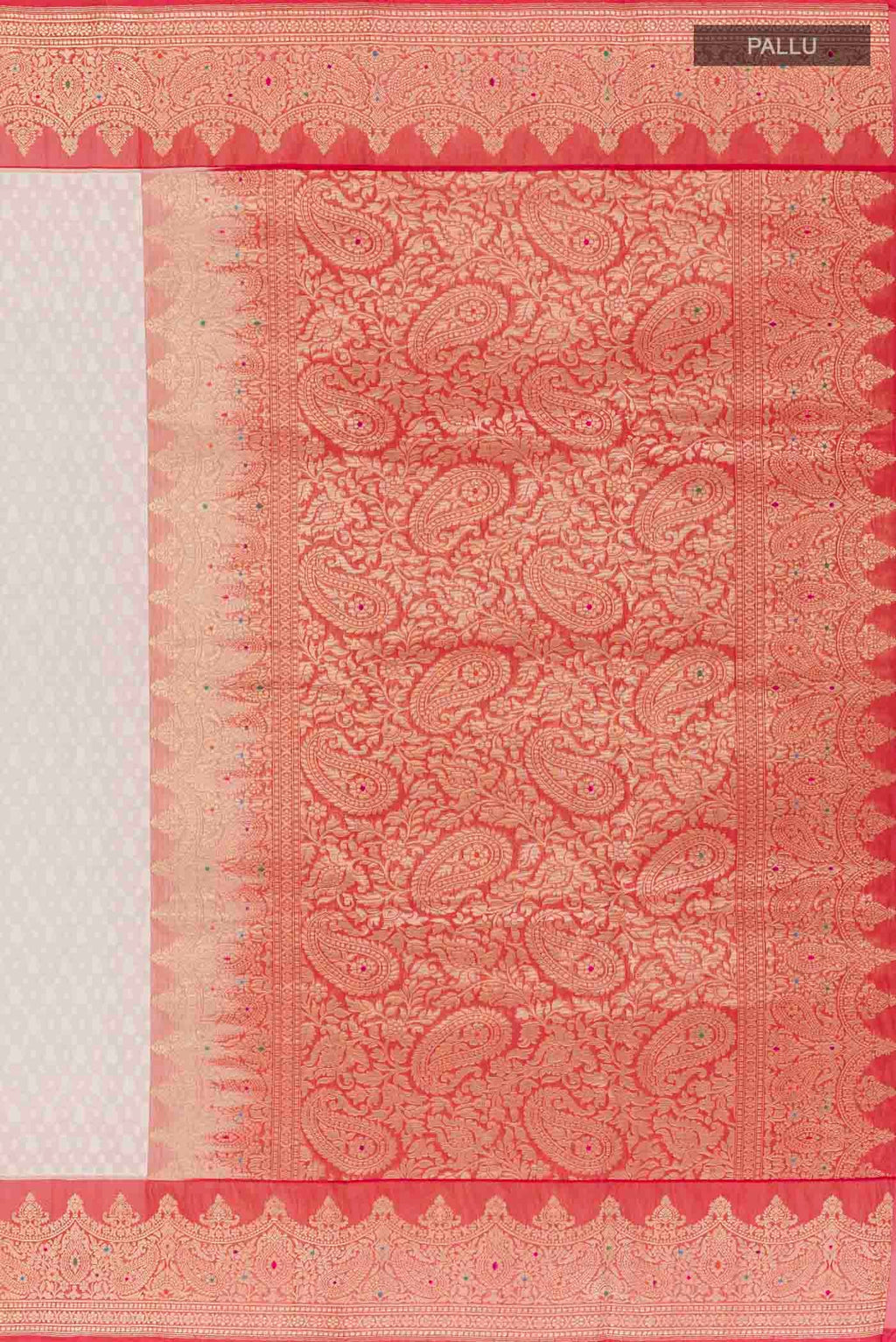 Close up image of the pallu of White Banarasi Kora Cotton Saree with Jacquard design on the body and Zari Border