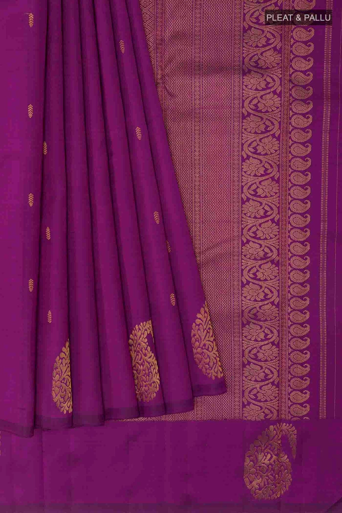 pleats pallu