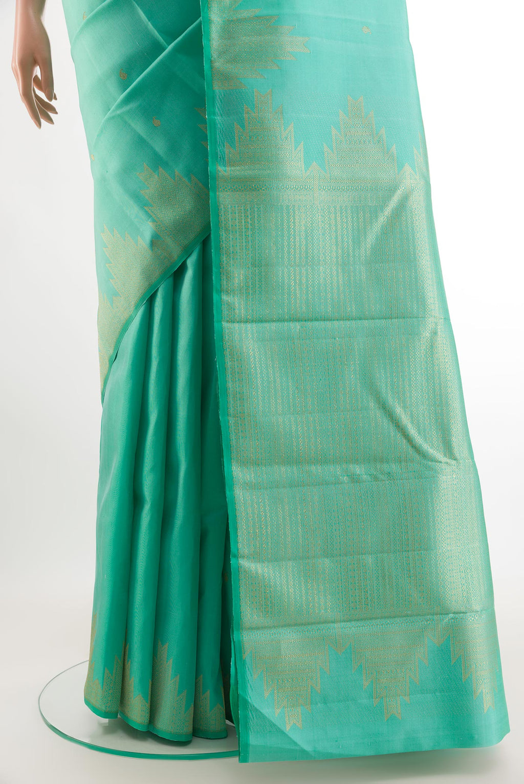Pleats and pallu of Turquoise Kanjivaram Silk Saree with Zari Butta on the body and Zari Border. 