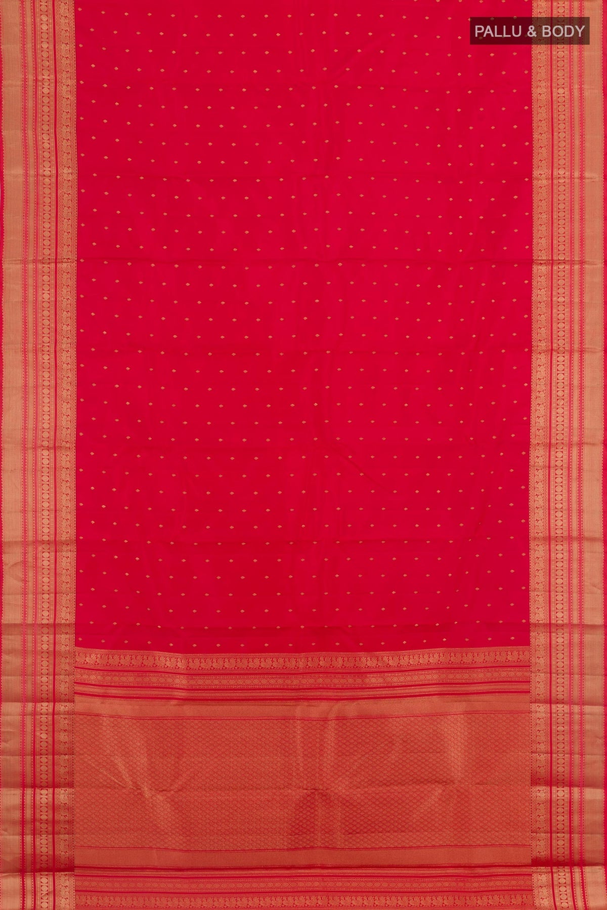 Flat view of Red Kanchipuram Silk Saree with Zari Butta on the body and Zari Border. 