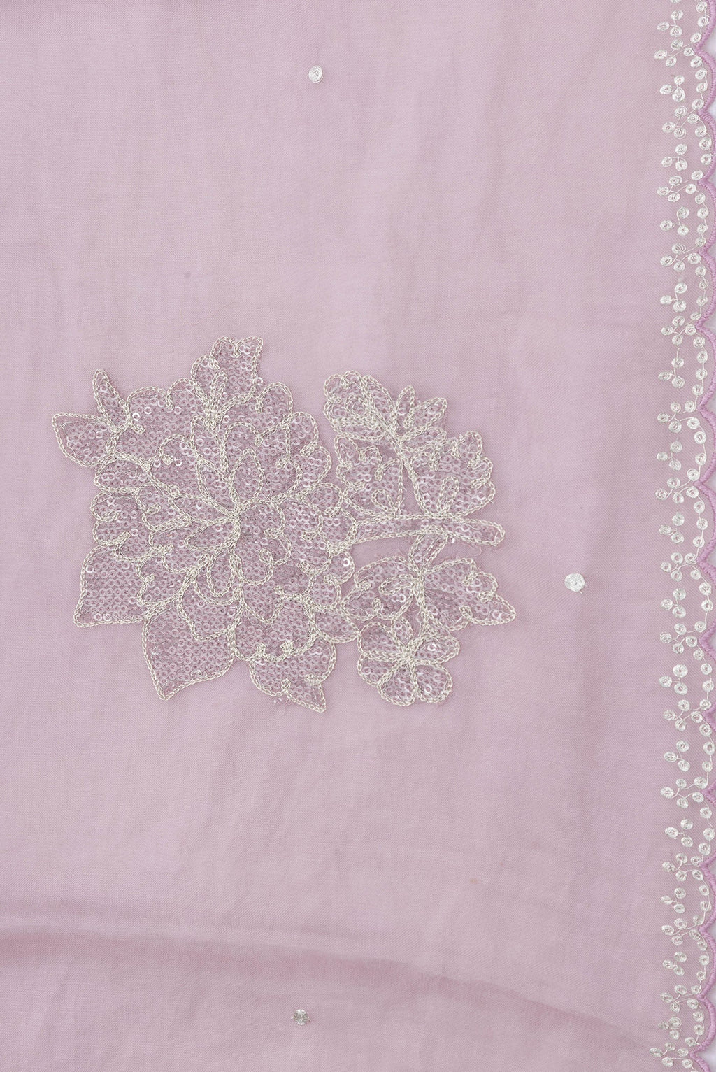 Border image of Rose pink Dual Tone Organza Silk Saree with Embroidery on the body and Embroidery Border. 