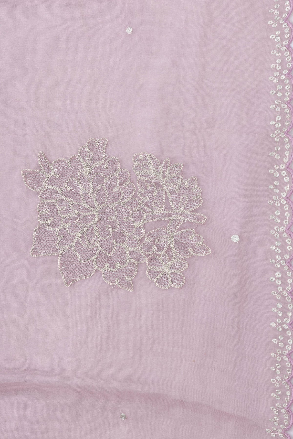 Border image of Rose pink Dual Tone Organza Silk Saree with Embroidery on the body and Embroidery Border. 