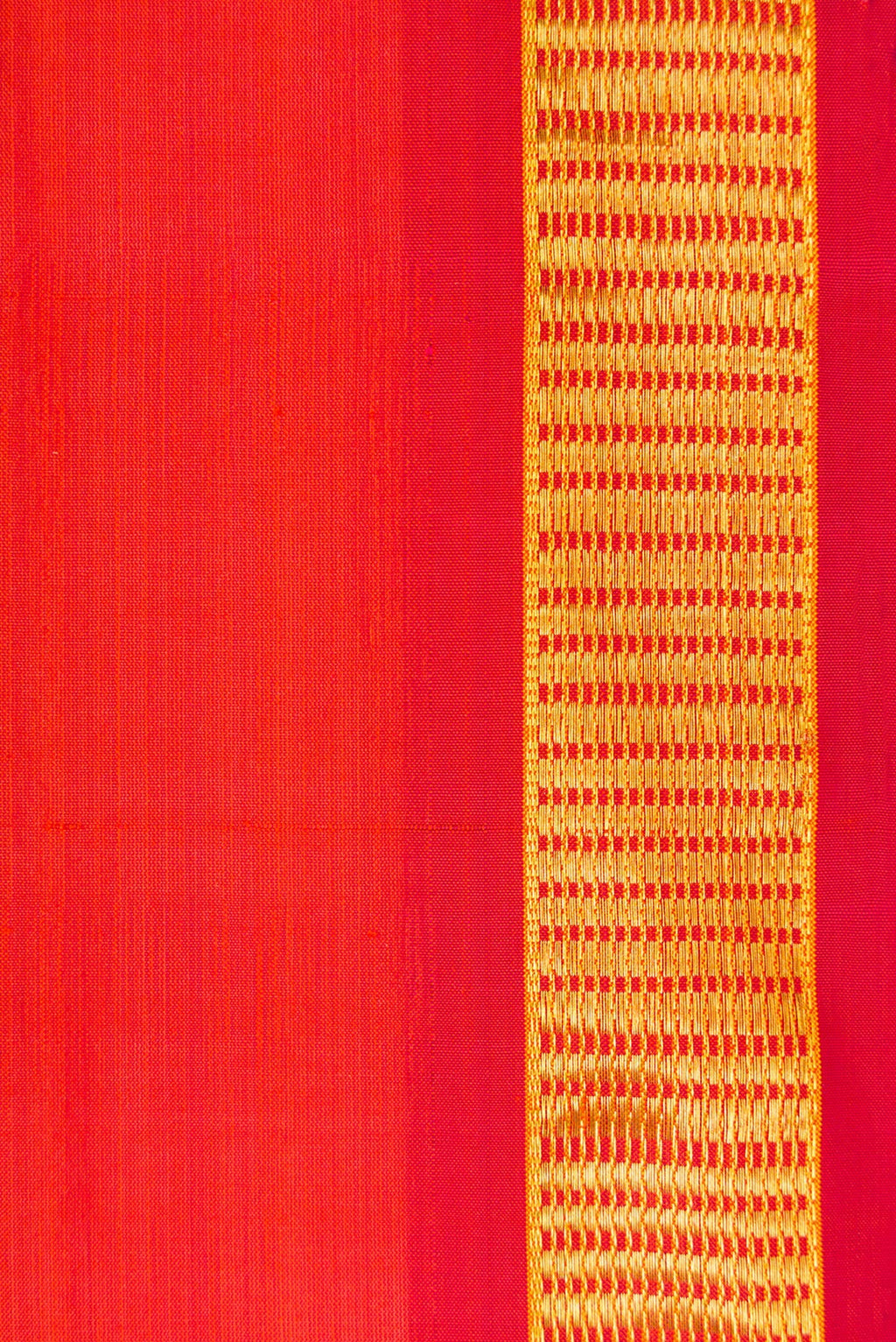 Border image of Orange Dual Tone Kanchipuram Silk Nine Yards Saree with Plain Body and Zari Border. 