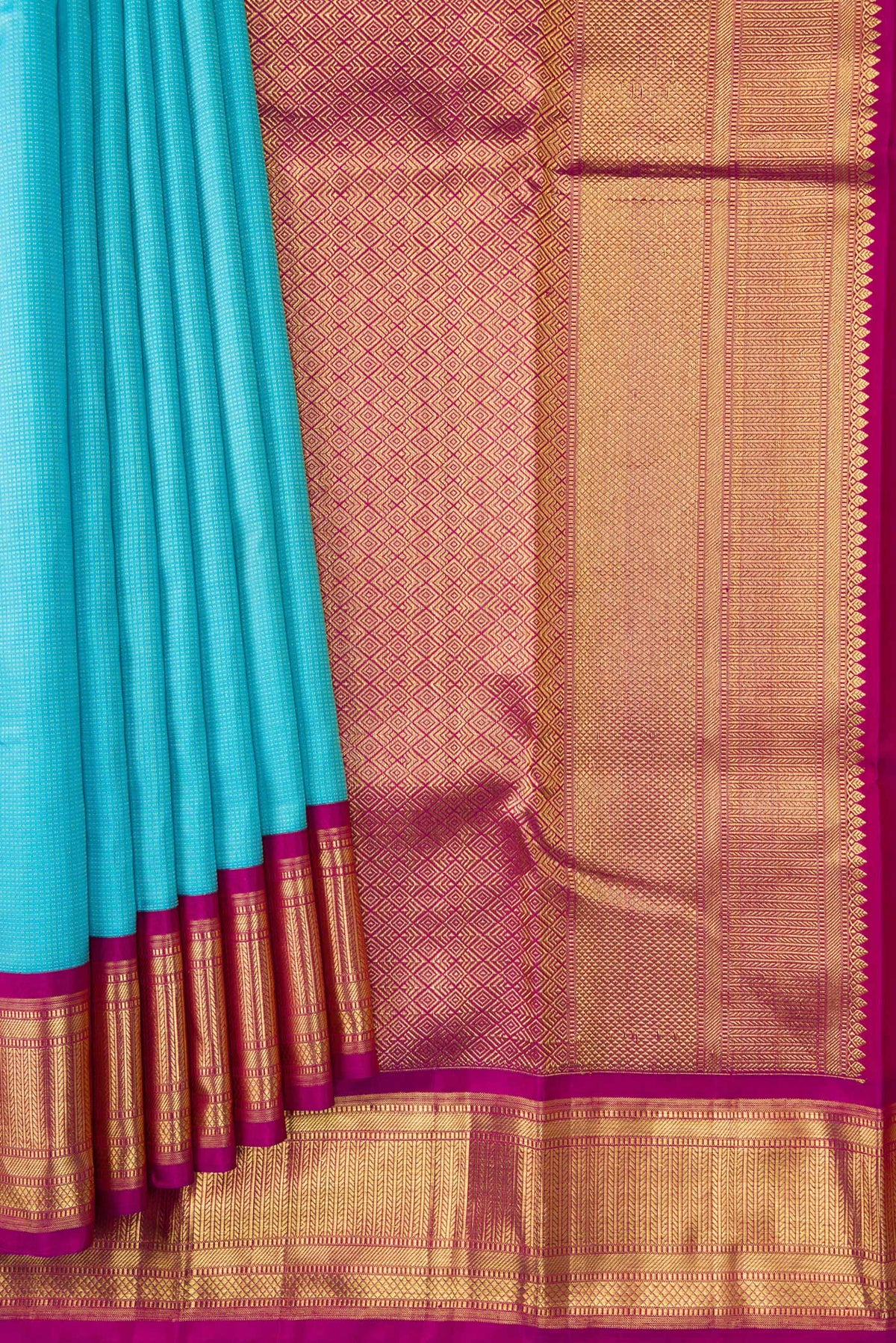 Pleats and pallu of Sky Blue Dual Tone Kanjivaram Silk Saree with Stripes on the body and Zari Border. 