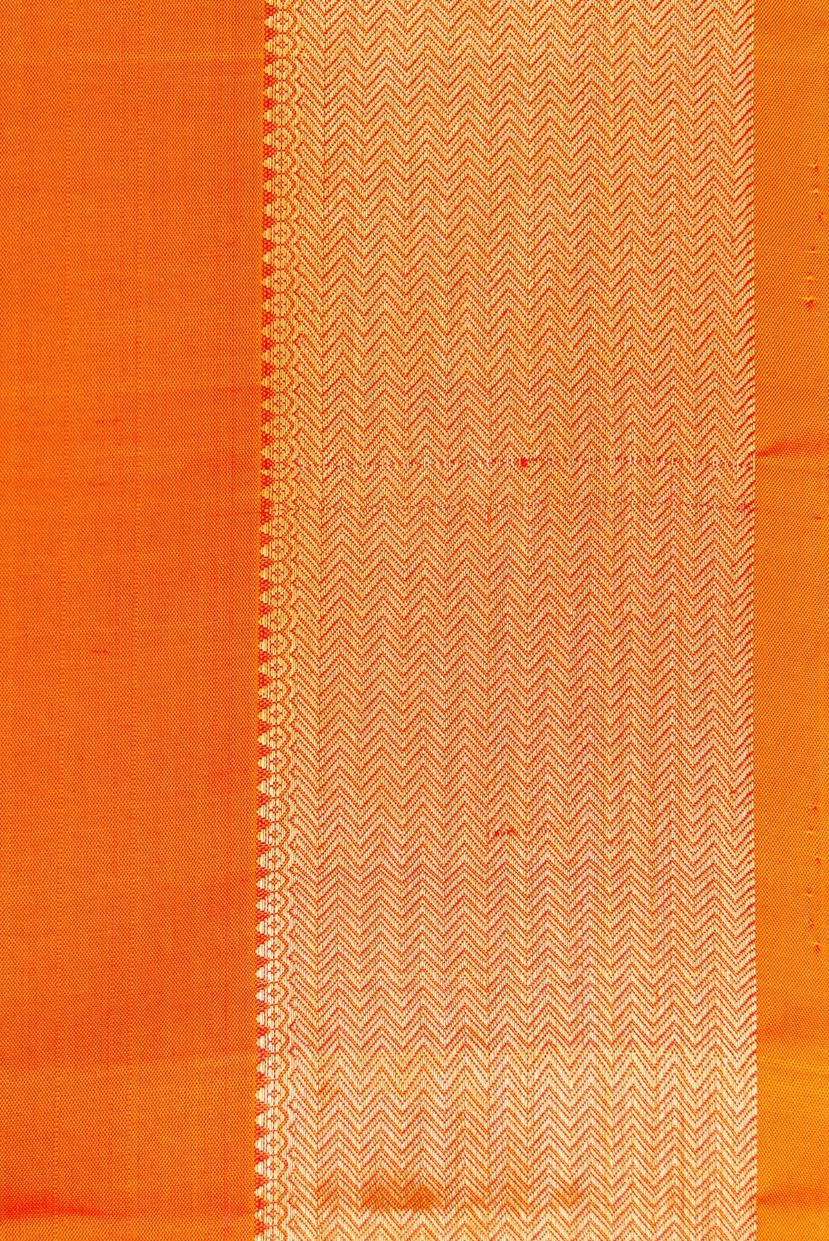 Border image of Orange Dual Tone Kanjivaram Silk Nine Yards Saree with Plain Body and Zari Border. 