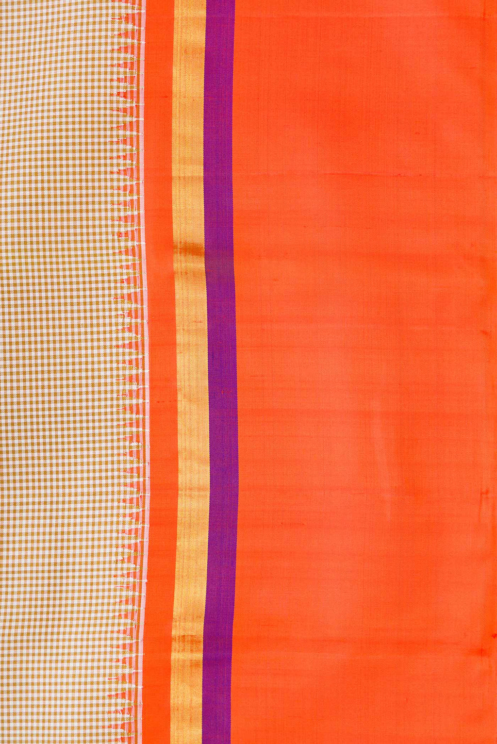 Border image of Beige Dual Tone Kanchipuram Silk Saree with Checked design on the body and Zari Border