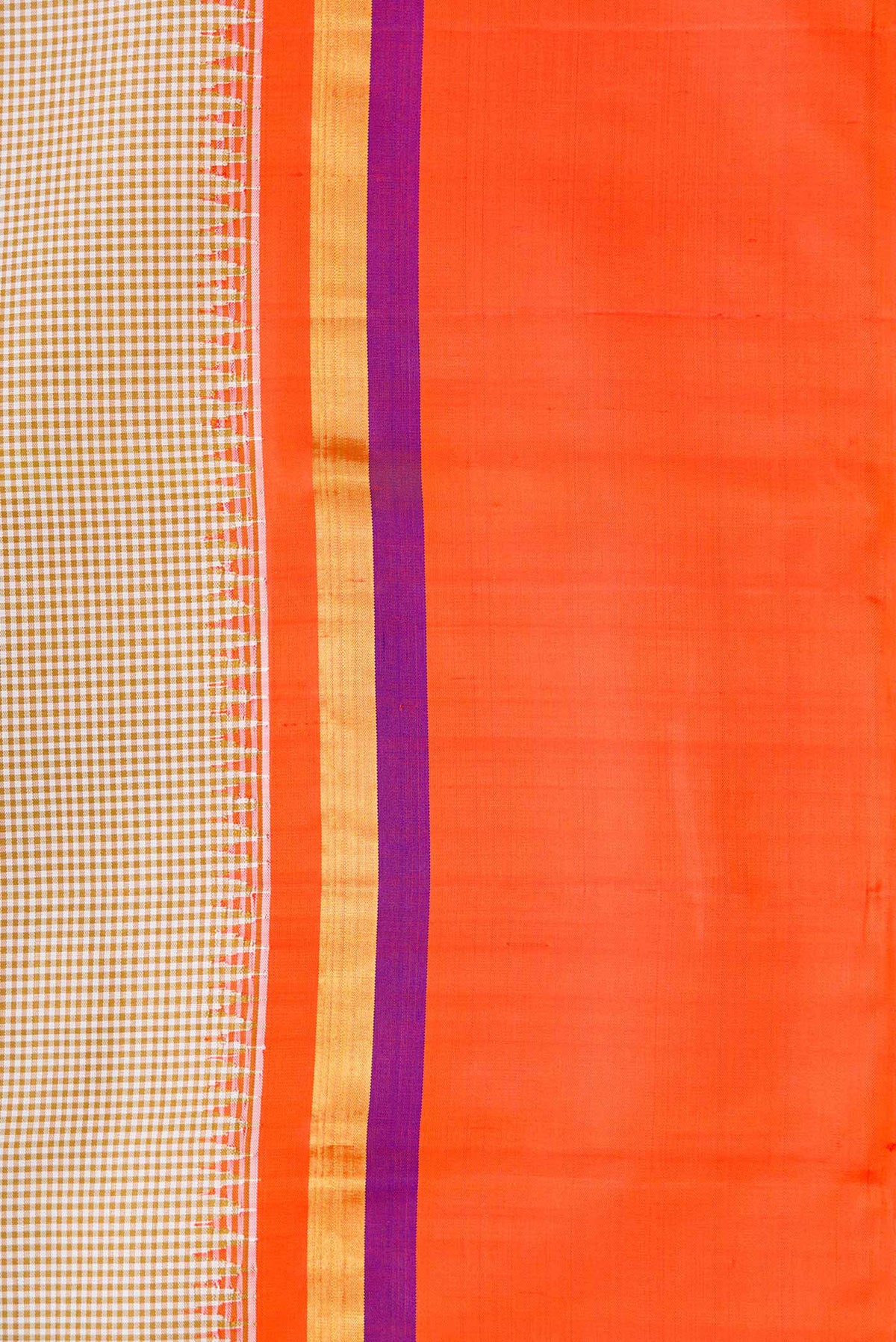 Border image of Beige Dual Tone Kanchipuram Silk Saree with Checked design on the body and Zari Border