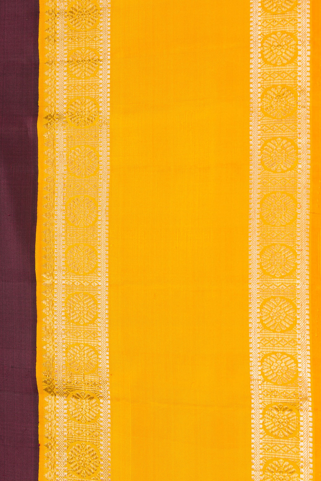 Border image of Coffee Brown Dual Tone Kanchipuram Silk Saree with Stripes on the body and Ganga Jamuna Border. 