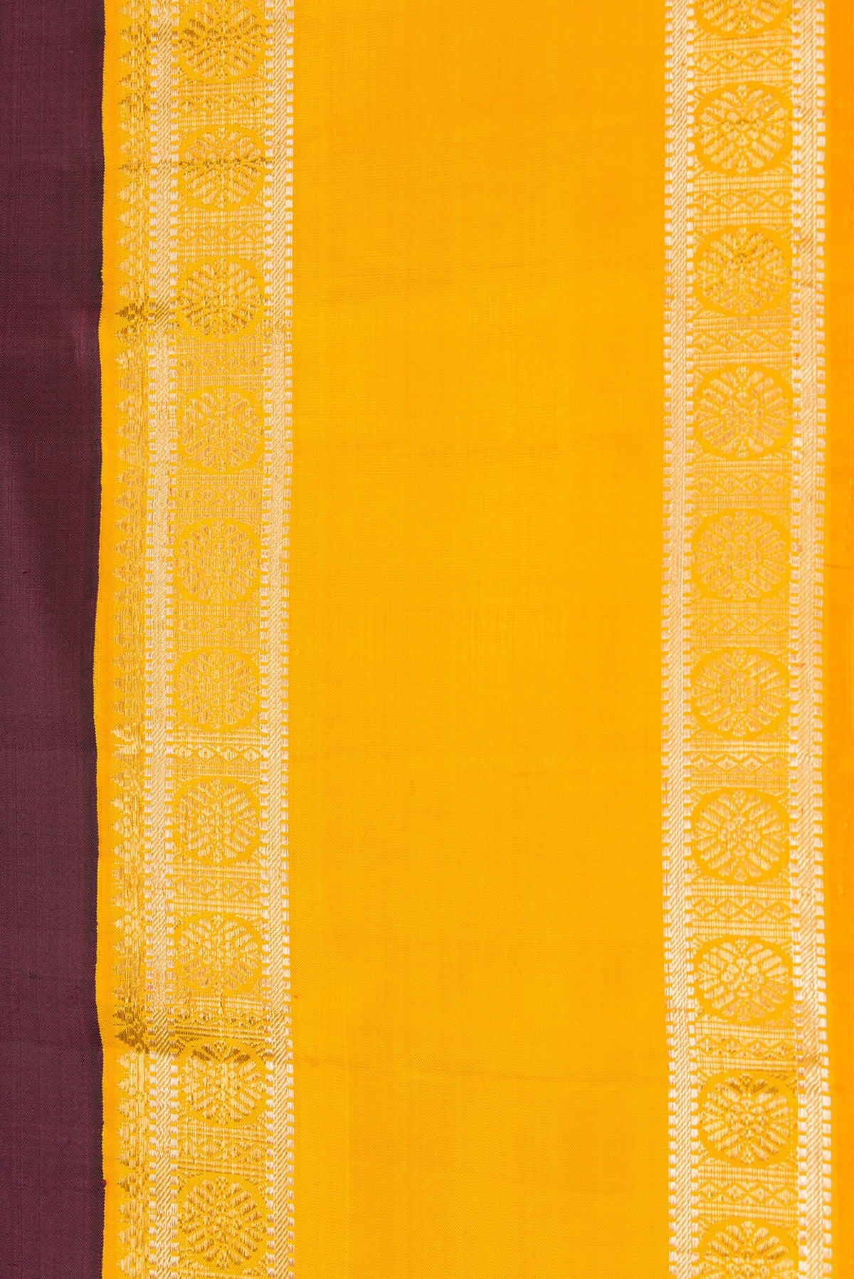 Border image of Coffee Brown Dual Tone Kanchipuram Silk Saree with Stripes on the body and Ganga Jamuna Border. 