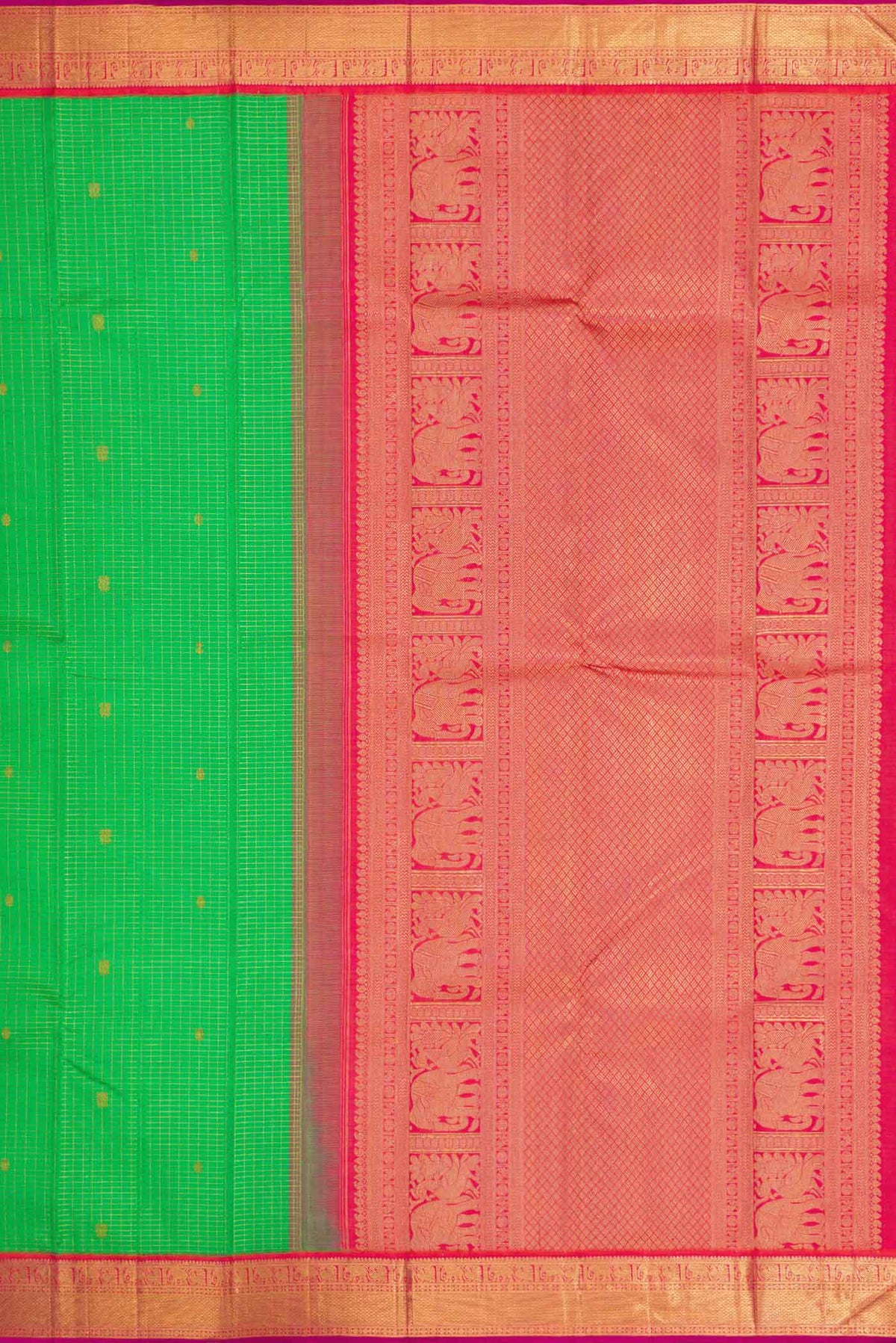 Close up image of the pallu of Parrot Green Dual Tone Kanchipuram Silk Saree with Checked design on the body and Zari Border