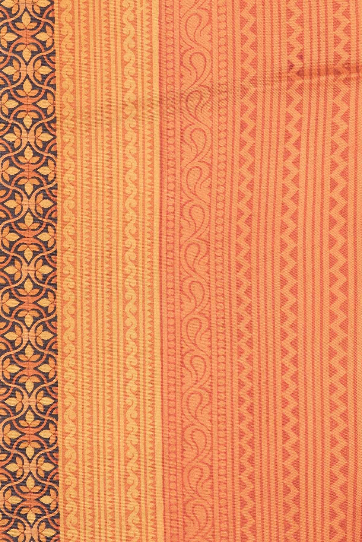 Border image of Orange Dual Tone Printed Silk Saree with Printed design on the body and Printed Border. 