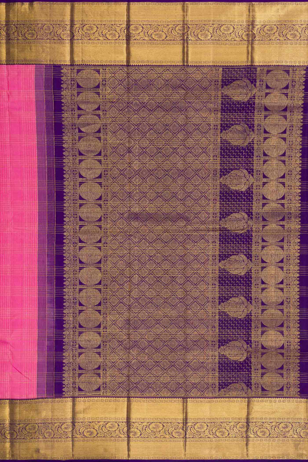 Close up image of the pallu of Pink Dual Tone Kanjivaram Silk Saree with Checked design on the body and Zari Border. 