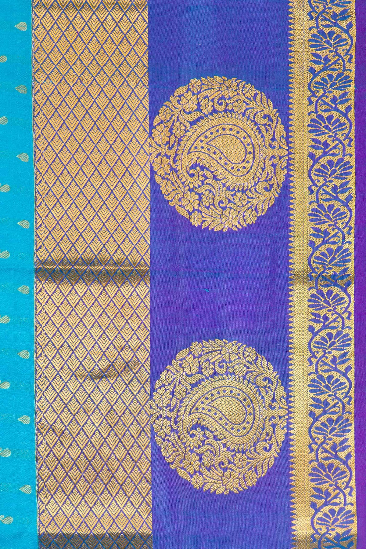 Border image of Sky Blue Dual Tone Kanjivaram Silk Saree with Jacquard With Zari Butta on the body and Fancy Border. 