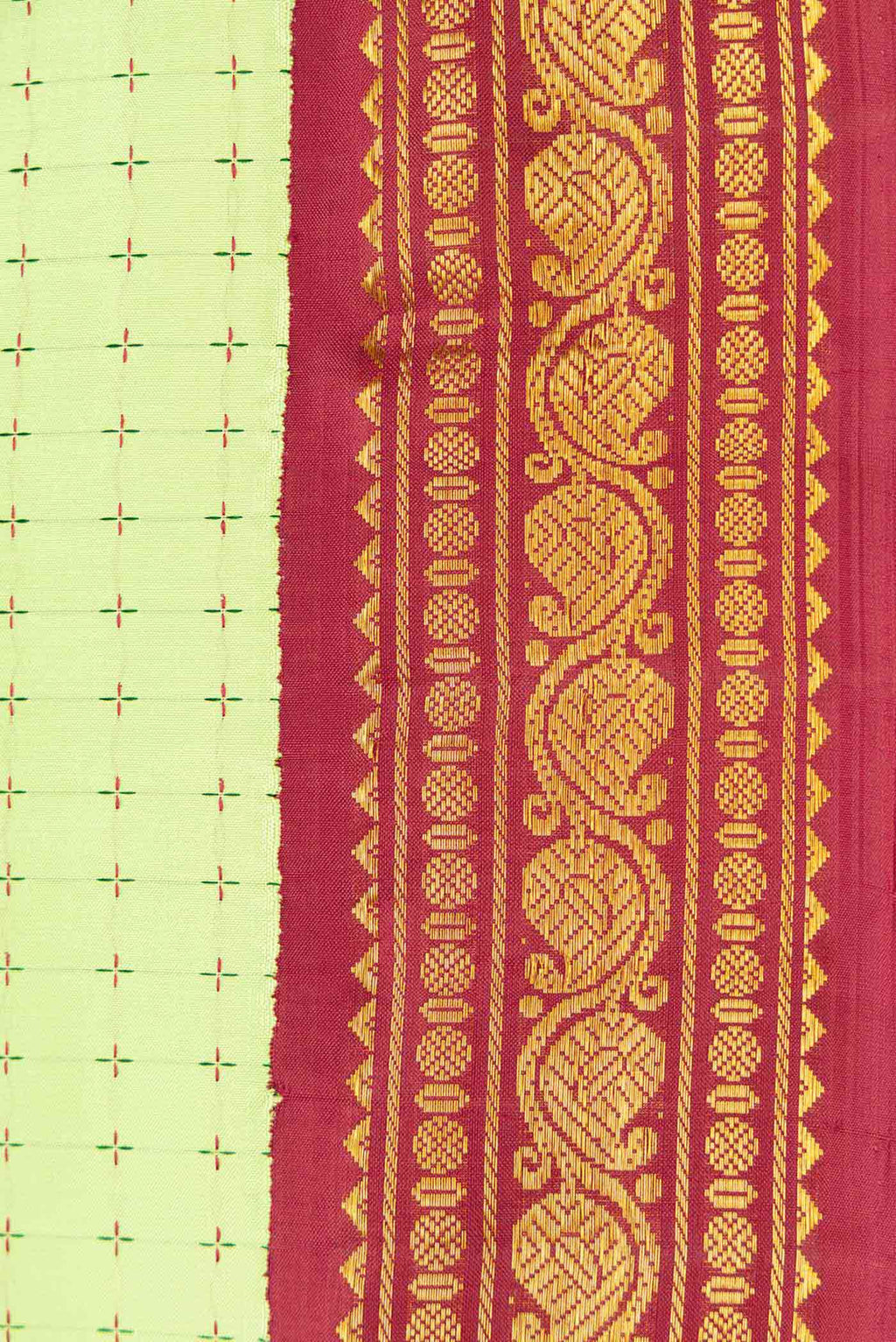 Border image of Pure Silk Pure Zari Parrot Green Dual Tone Kanchipuram Saree with Thread Butta on the body and Ganga Jamuna Border