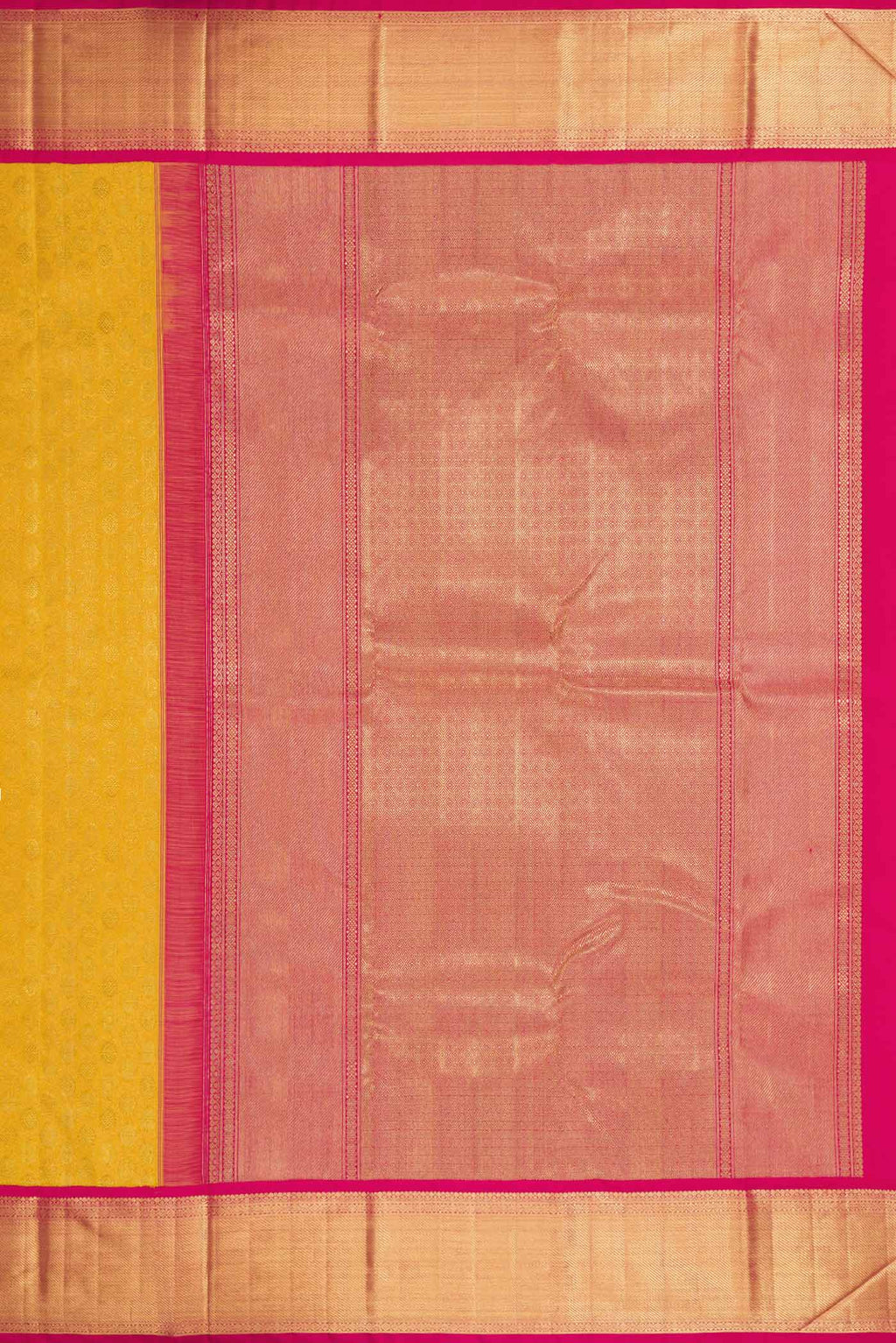 Close up image of the pallu of Pure Silk Pure Zari Yellow Dual Tone Kanchipuram Saree with Zari Brocade on the body and Zari Border