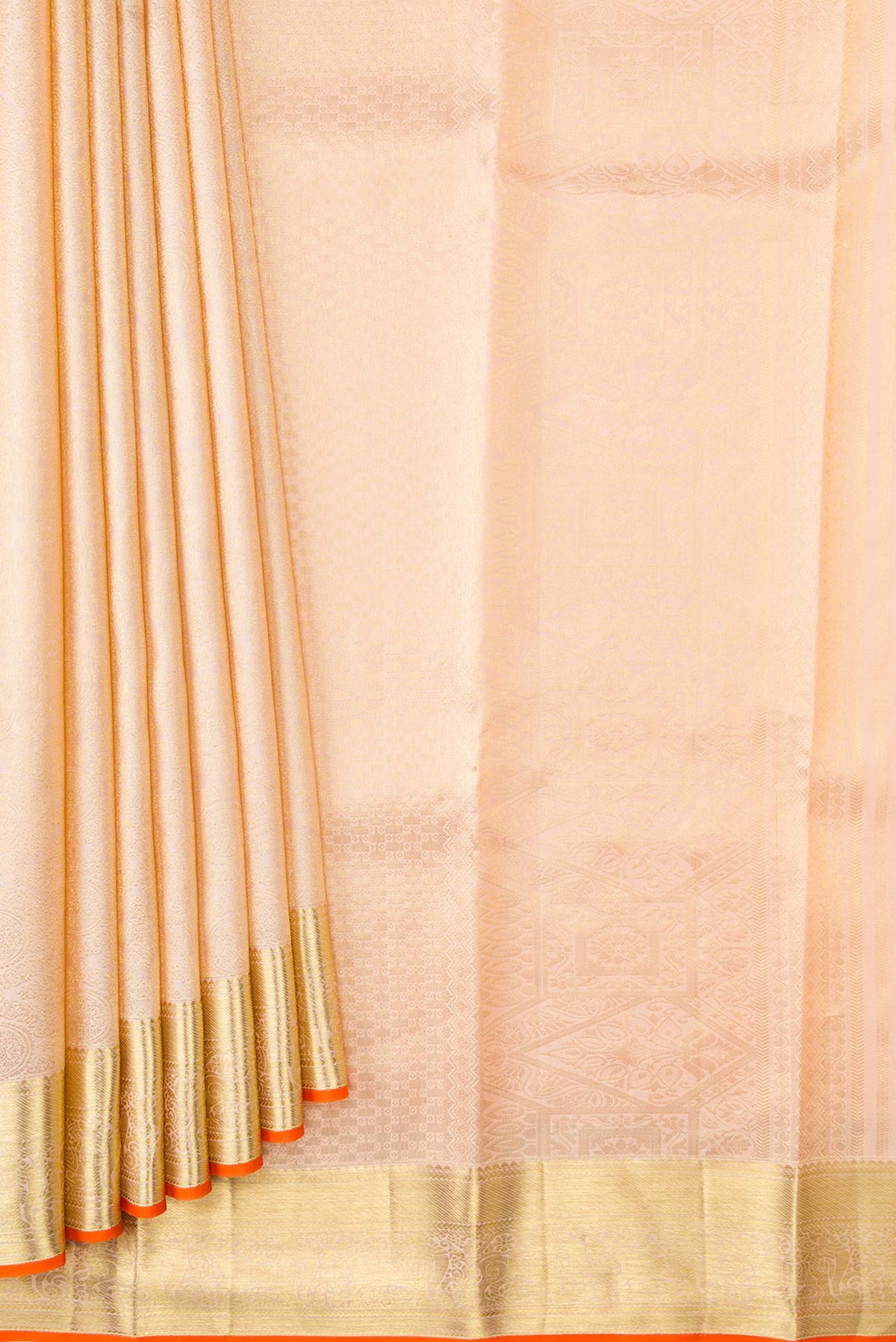 Pleats and pallu of Golden Peach Dual Tone Kanchipuram Silk Saree with Zari Brocade on the body and Zari Border