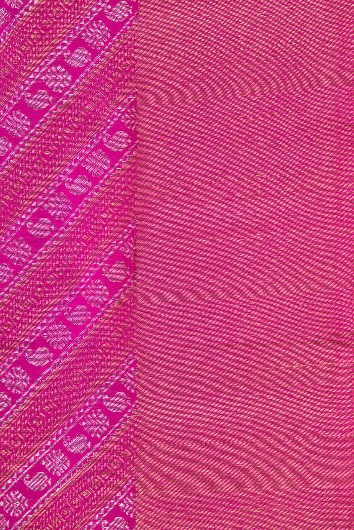 Border image of Pink Dual Tone Kanchipuram Silk Saree with Zari Brocade on the body and Zari Border