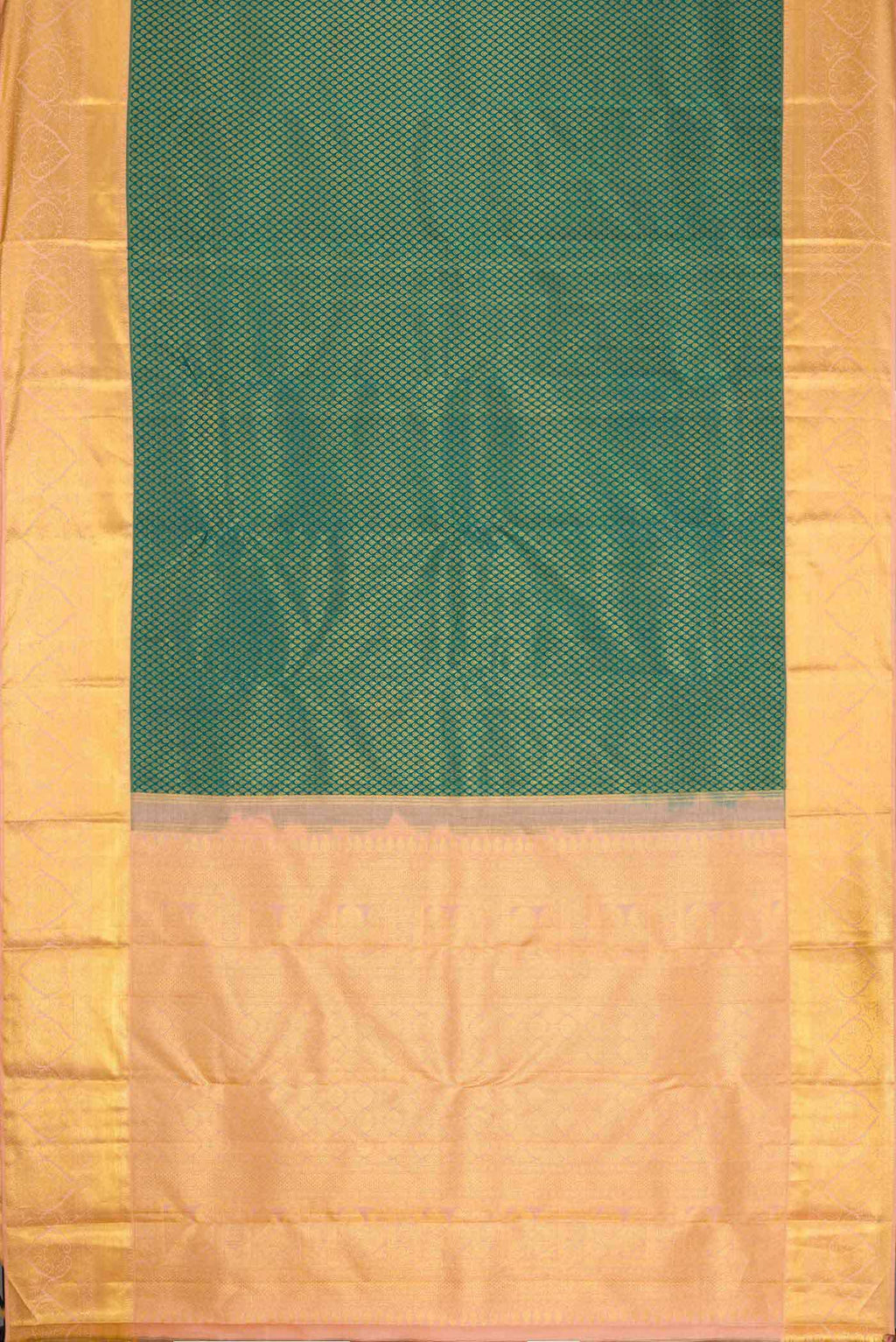 Flat view of Green Dual Tone Kanchipuram Silk Saree with Zari Brocade on the body and Zari Border