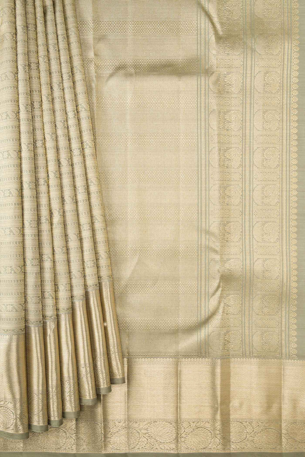 Pleats and pallu of Light Green Dual Tone Kanchipuram Silk Saree with Zari Brocade on the body and Zari Border
