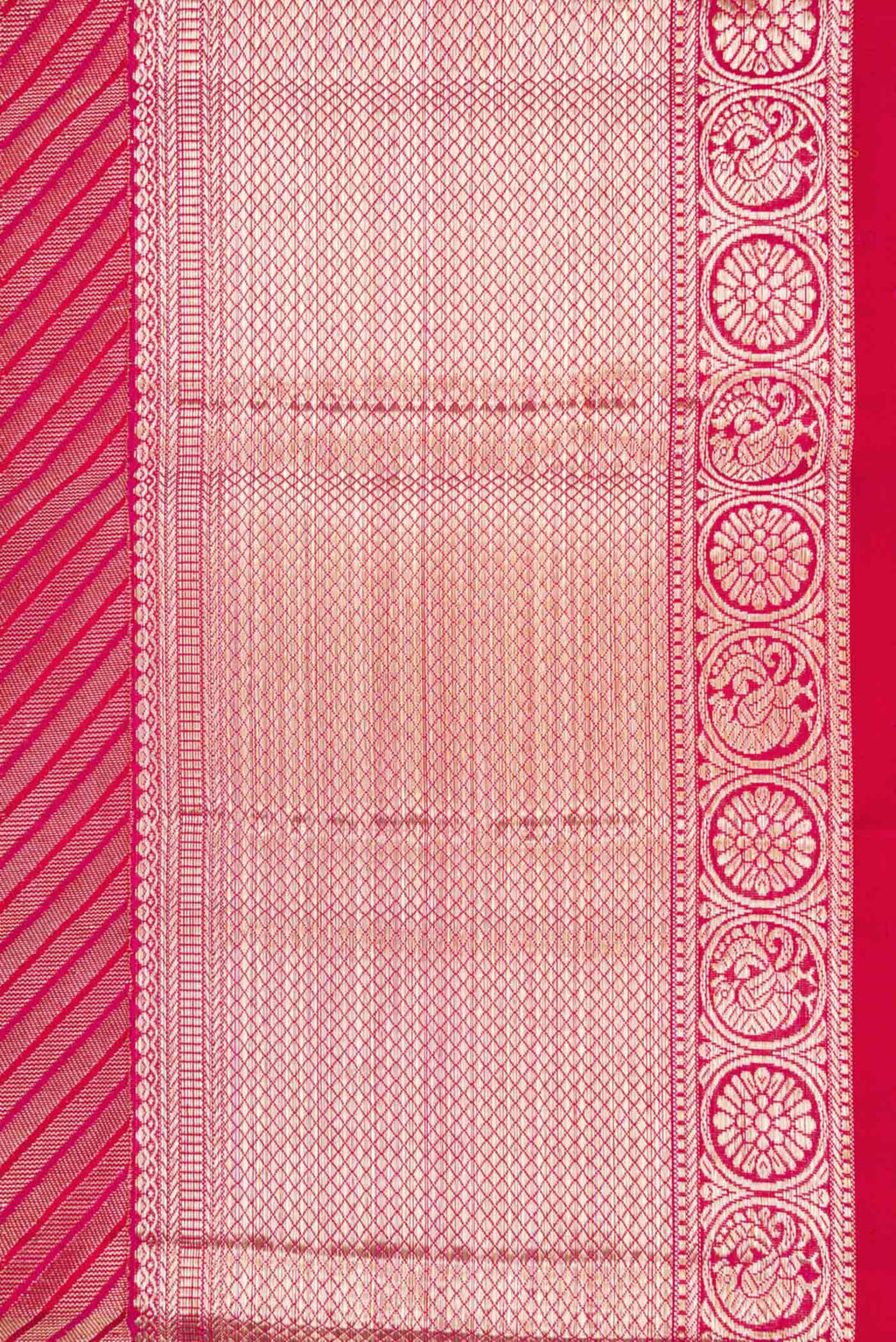 Border image of Pink Dual Tone Kanchipuram Silk Saree with Zari Brocade on the body and Zari Border