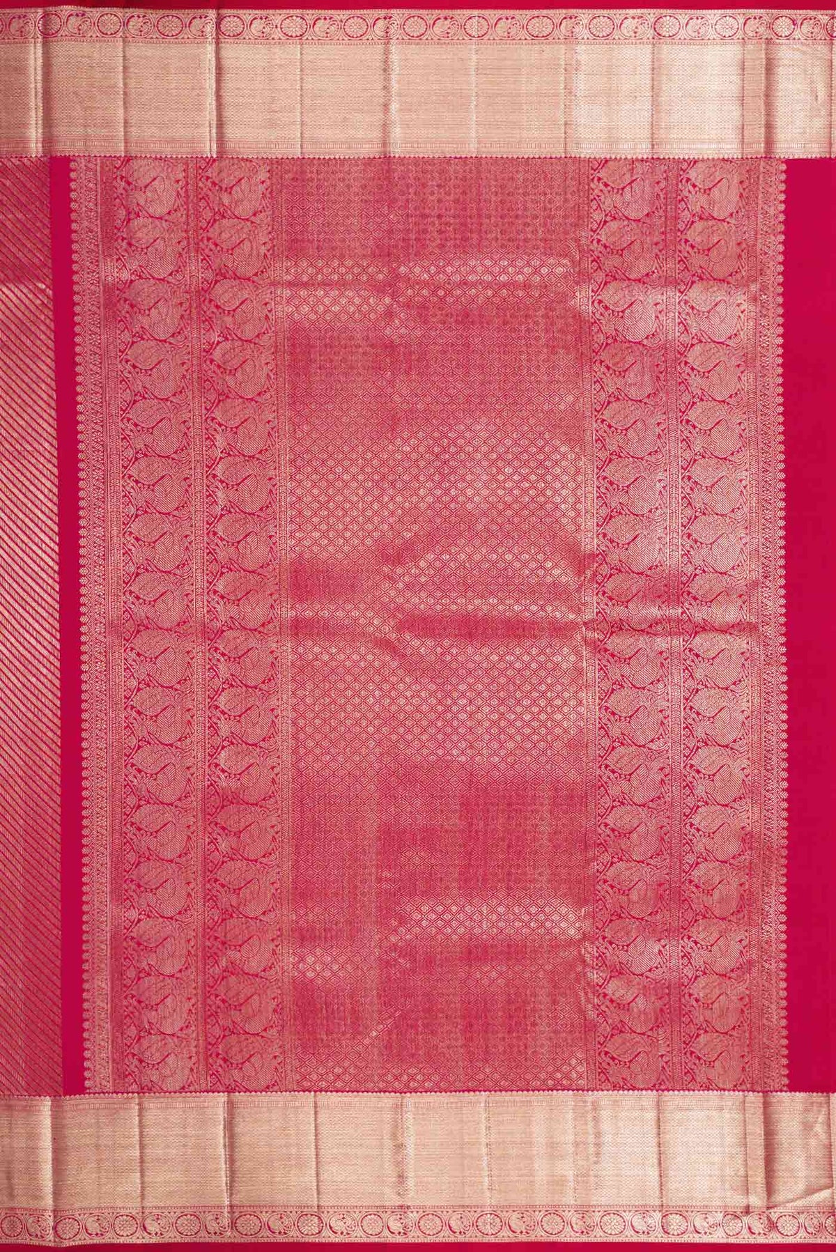Close up image of the pallu of Pink Dual Tone Kanchipuram Silk Saree with Zari Brocade on the body and Zari Border