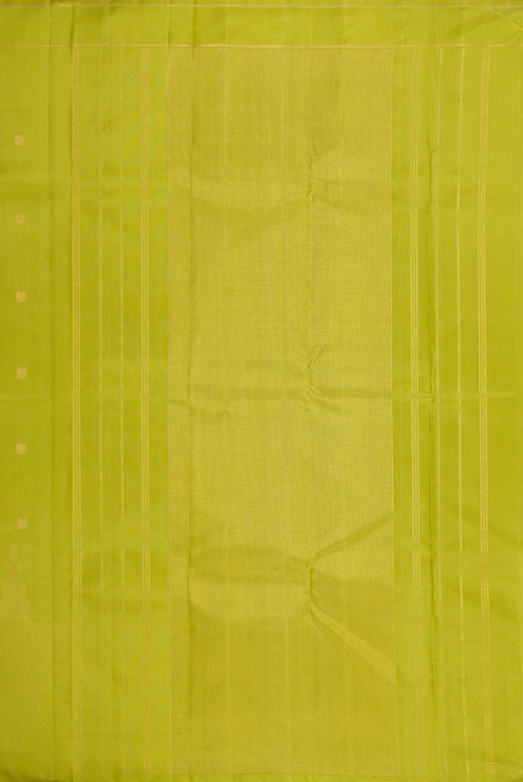 Close up image of the pallu of Pure Silk Pure Zari Parrot Green Dual Tone Kanchipuram Saree with Zari Butta on the body and Plain Border
