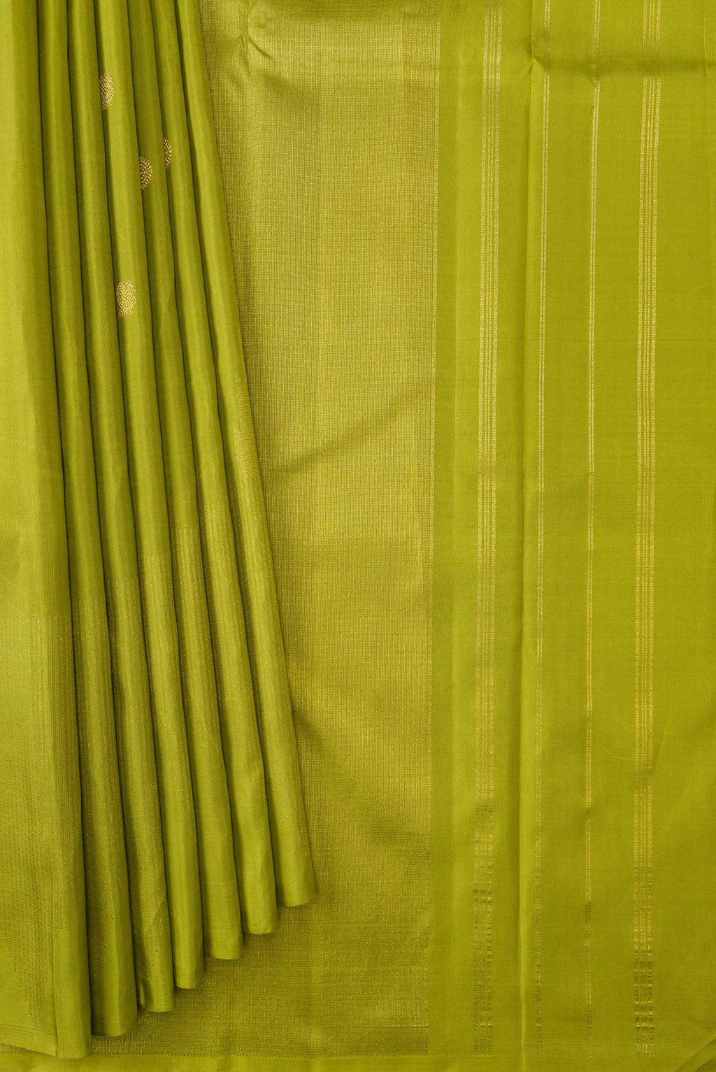 Pleats and pallu of Pure Silk Pure Zari Parrot Green Dual Tone Kanchipuram Saree with Zari Butta on the body and Plain Border