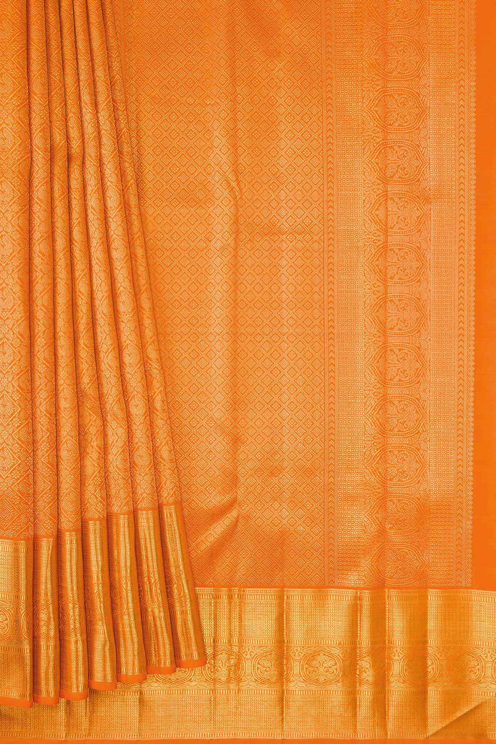 Pleats and pallu of Pure Silk Pure Zari Orange Dual Tone Kanchipuram Saree with Zari Brocade on the body and Zari Border