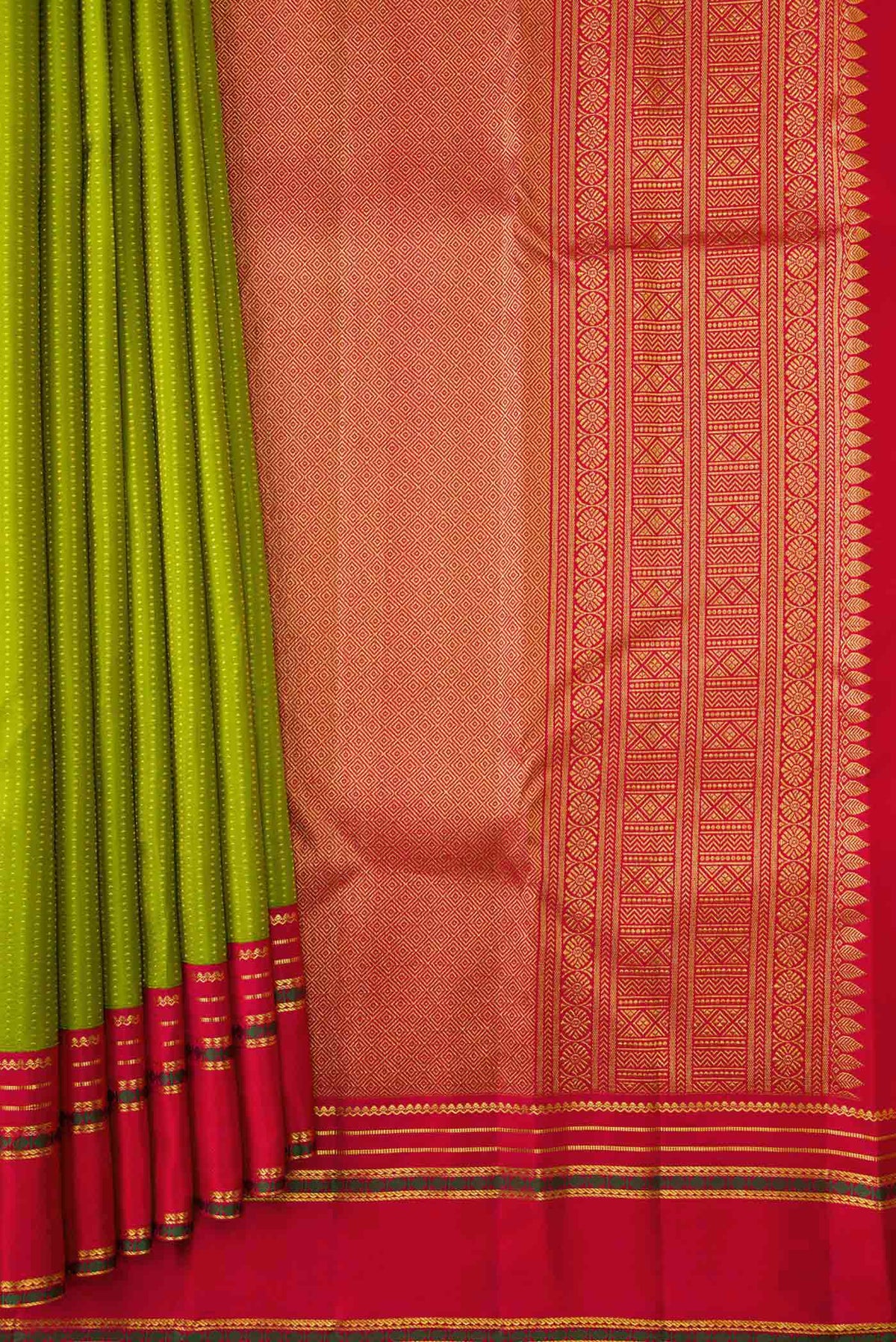 Pleats and pallu of Parrot Green Dual Tone Kanchipuram Silk Saree with Stripes on the body and Zari Border