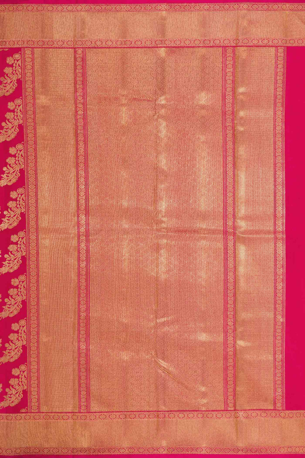 Close up image of the pallu of Pure Silk Pure Zari Dark Pink Dual Tone Kanchipuram Saree with Zari Brocade on the body and Zari Border