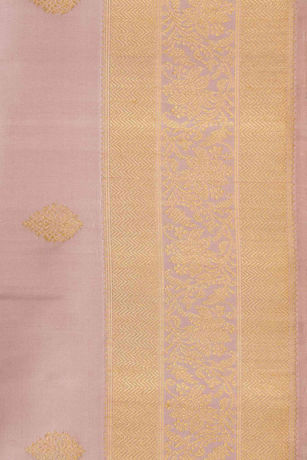 Border image of Pure Silk Pure Zari Rose Gold Dual Tone Kanchipuram Saree with Zari Butta on the body and Zari Border
