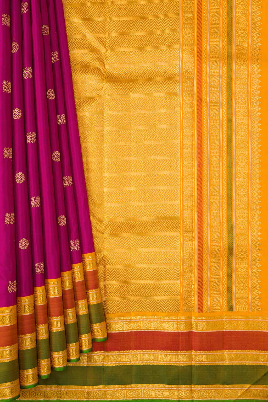 Pleats and pallu of Pure Silk Pure Zari Magenta Dual Tone Kanchipuram Saree with Zari Butta on the body and Zari Border