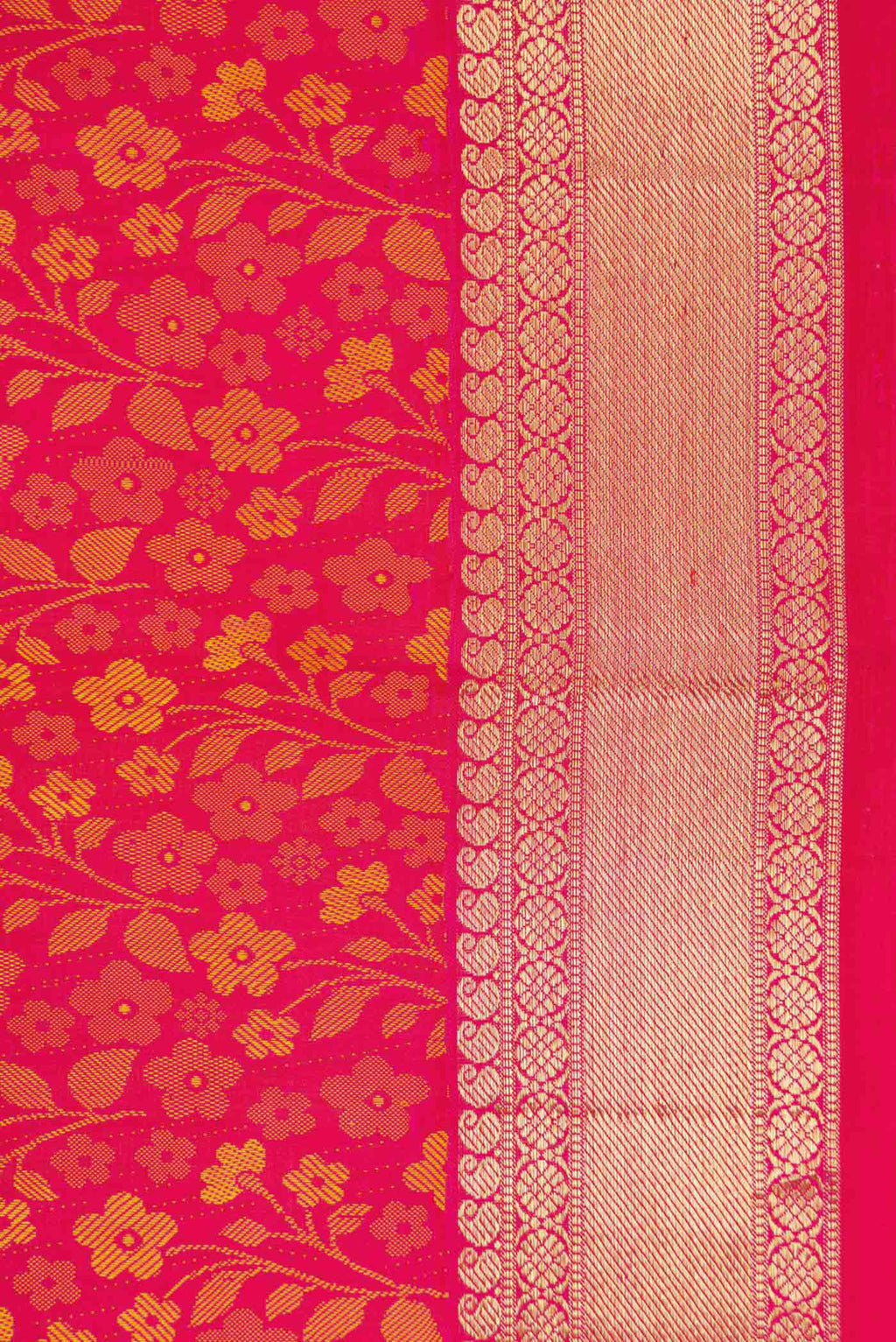 Border image of Pure Silk Pure Zari Pink Dual Tone Kanjivaram Saree with Jacquard design on the body and Zari Border. 