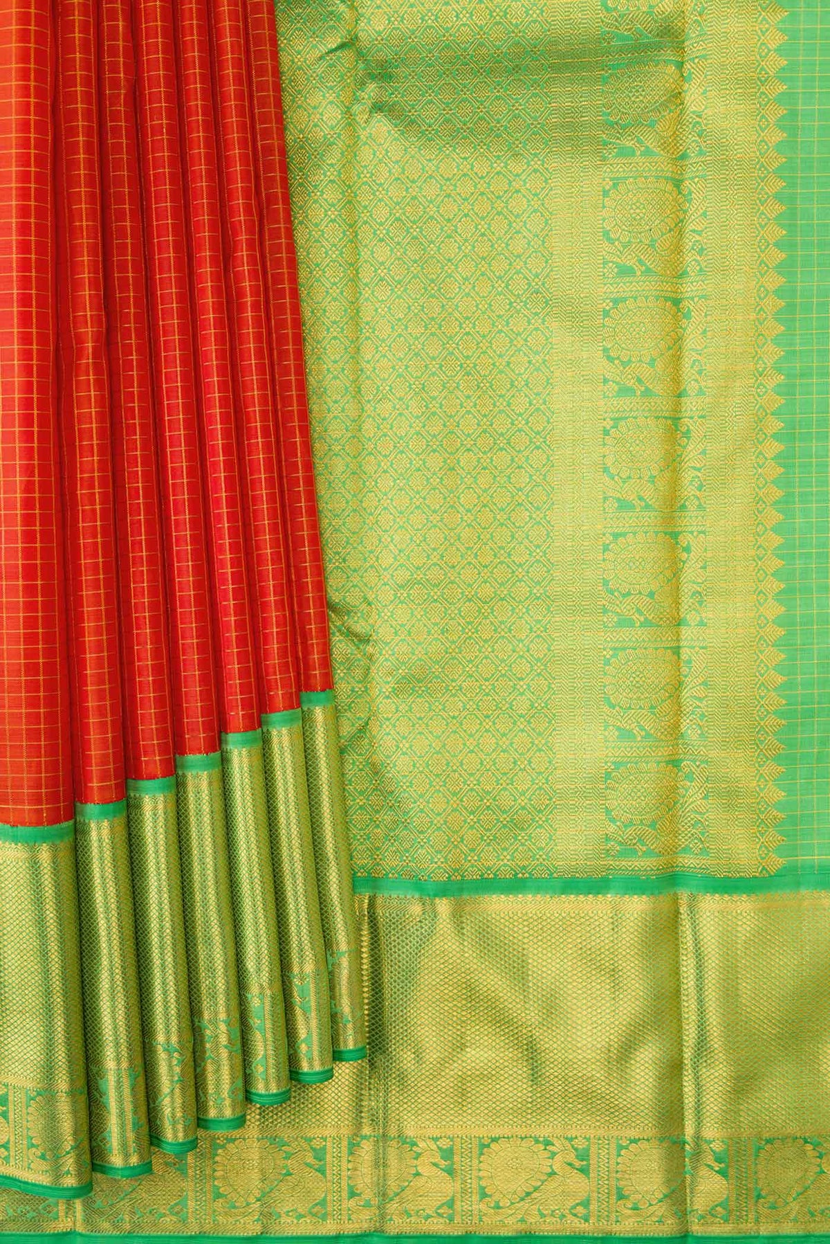 Pleats and pallu of Pure Silk Pure Zari Orange Dual Tone Kanchipuram Saree with Stripes on the body and Zari Border