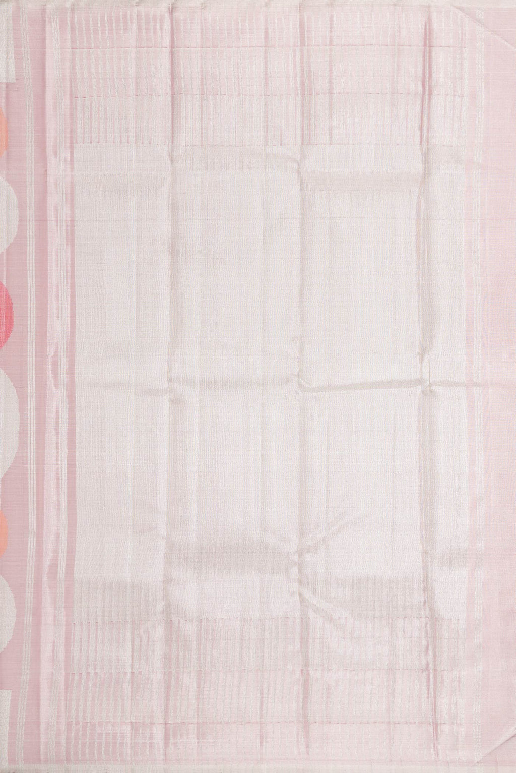 Close up image of the pallu of Pink , Maroon and Orange Dual Tone Kanchipuram Silk Saree with Zari Brocade on the body and Zari Border