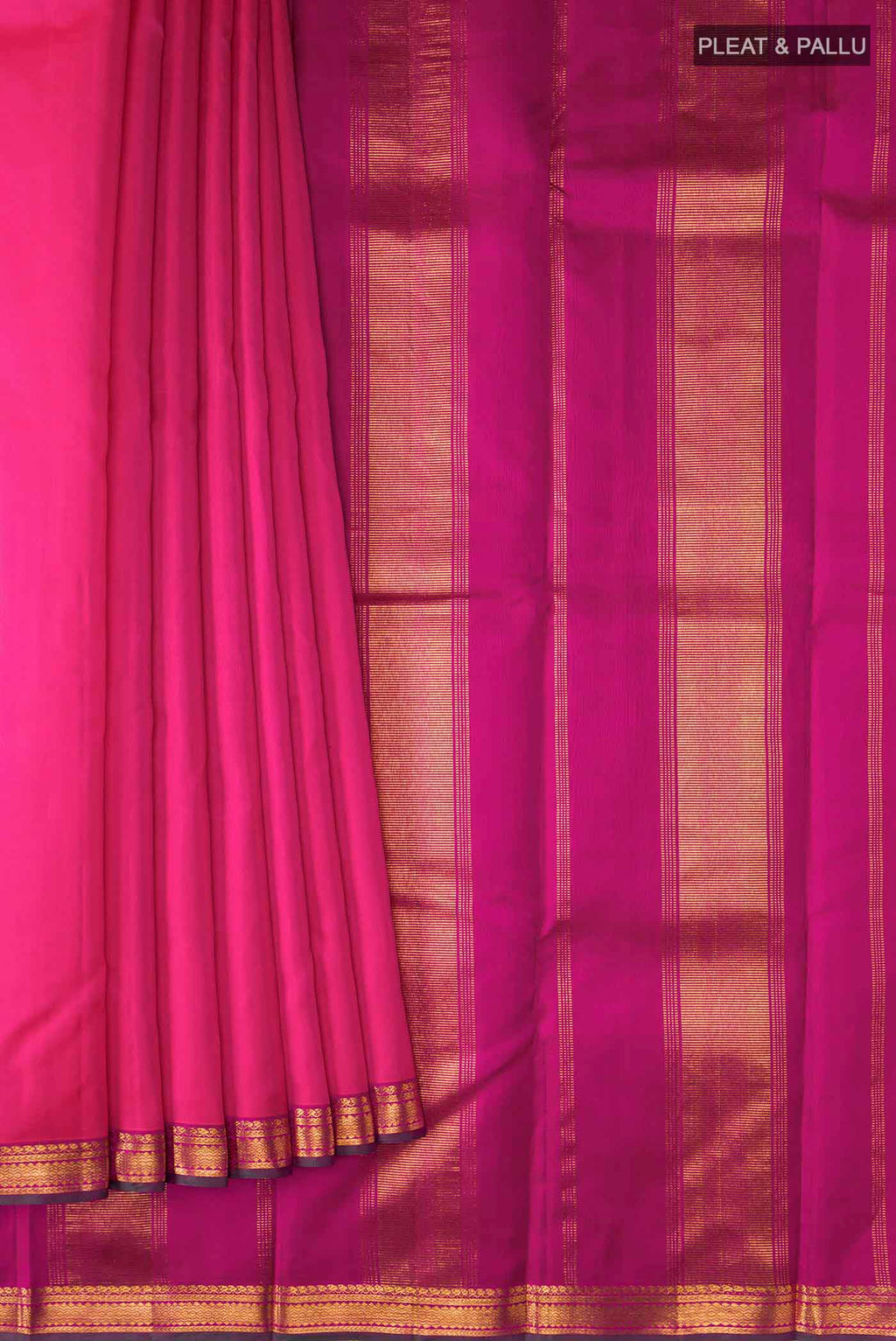 Pleats and pallu of Pink Kanchipuram Silk Saree with Plain Body and Zari Border