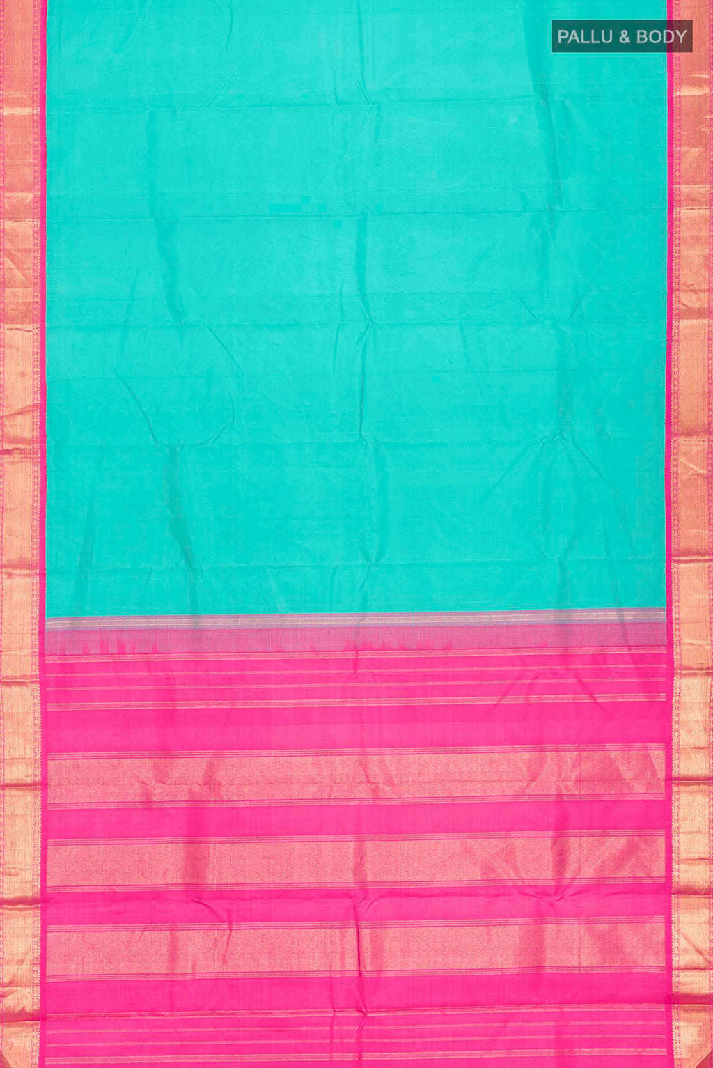 Flat view of Green Kanchipuram Silk Saree with Plain Body and Zari Border