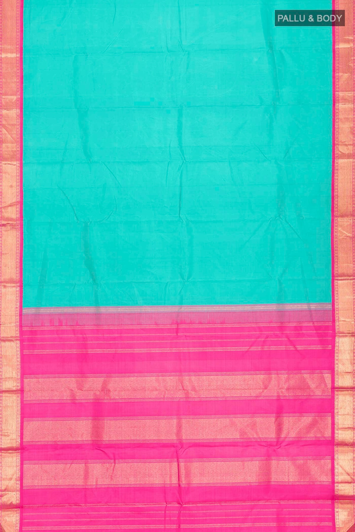 Flat view of Green Kanchipuram Silk Saree with Plain Body and Zari Border