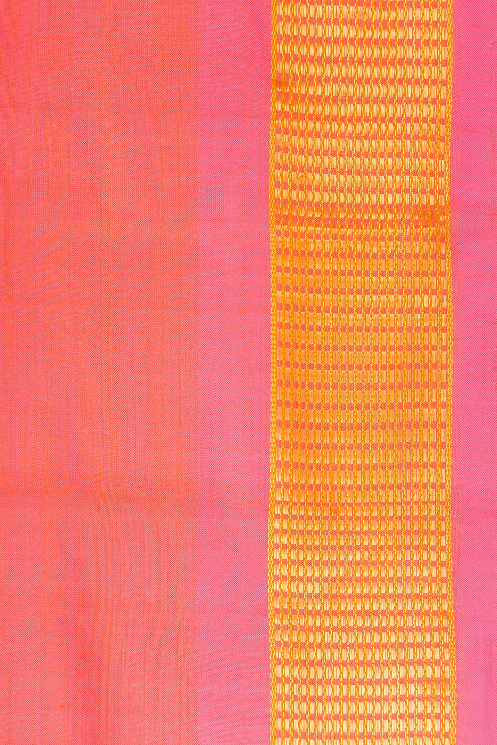 Border image of Coral Dual Tone Kanjivaram Silk Nine Yards Saree with Plain Body and Zari Border. 
