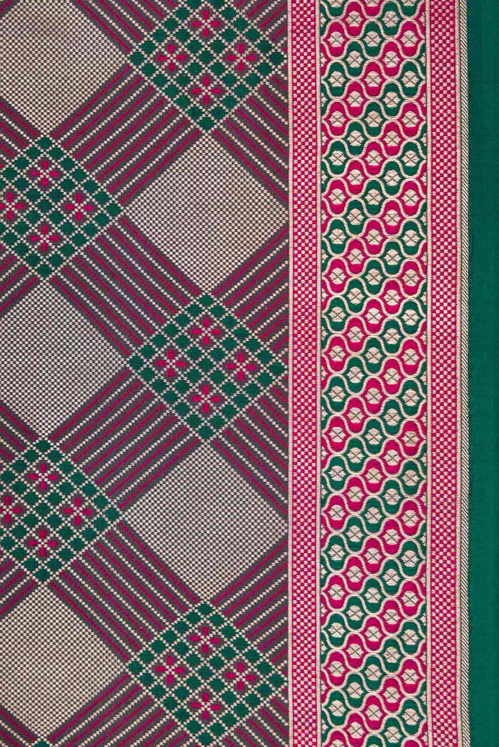 Border image of Dark Pink Dual Tone Banarasi Silk Saree with Zari Brocade on the body and Fancy Border