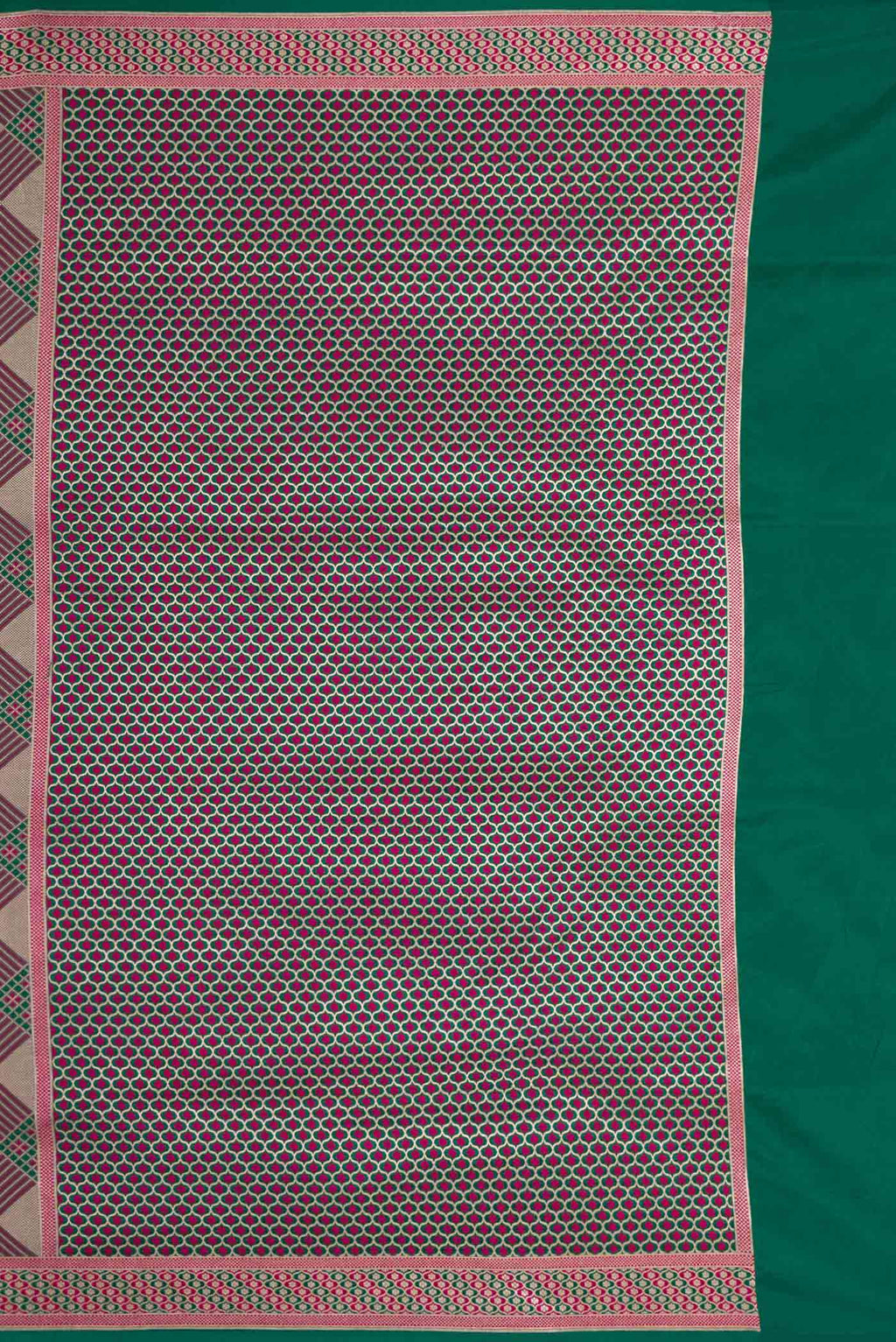 Close up image of the pallu of Dark Pink Dual Tone Banarasi Silk Saree with Zari Brocade on the body and Fancy Border