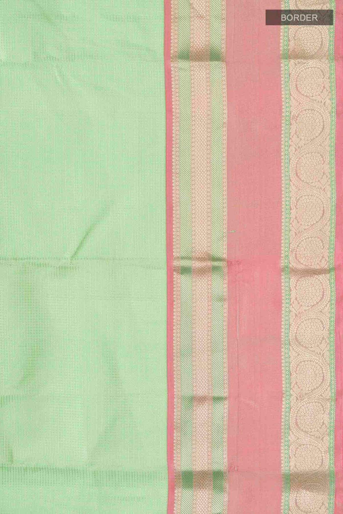 Border image of Green Kanchipuram Silk Saree with Checked design on the body and Zari Border