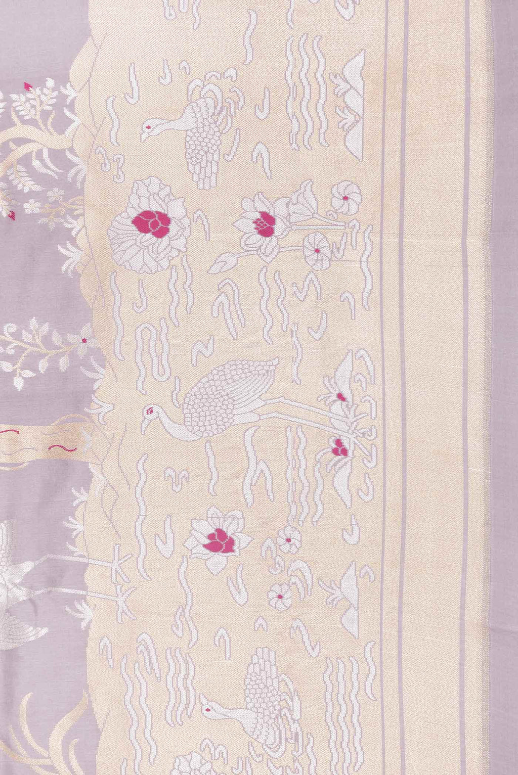 Border image of Lavender Dual Tone Banarasi Saree with Zari Butta on the body and Fancy Border