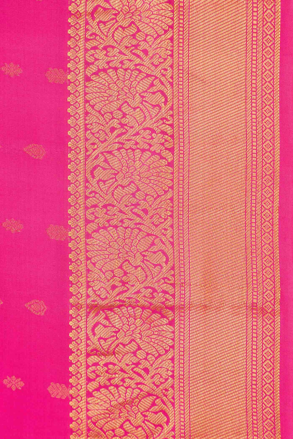 Border image of Pink Dual Tone Kanchipuram Silk Saree with Zari Butta on the body and Zari Border